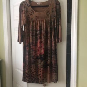 Like a work of art! Stunning dress Size L-like new